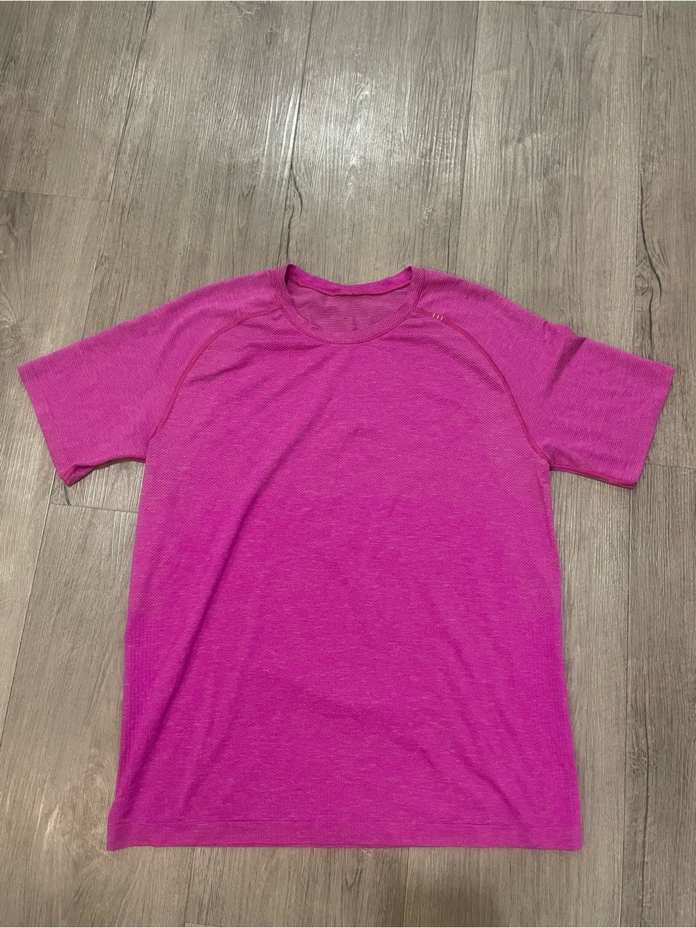 Lululemon Crew Neck Short Sleeve Shirt - Pink